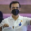 Thị trưởng thủ đô Manila, Francisco Domagoso sau khi nộp - một trong các ứng cử viên tổng thống Philippines. (Ảnh: AFP/TTXVN)