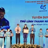 Tuyên dương “Thủ lĩnh Thanh niên thành phố” tiêu biểu giai đoạn 2016-2021. (Ảnh: Hồng Giang/TTXVN)