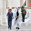 Thái tử UAE Sheikh Mohamed bin Zayed và Tổng thống Indonesia Joko Widodo tại Cung điện Qasr Al Watan. (Ảnh: asiabiznews.net)