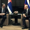 Trong ảnh: Tổng thống Nga Vladimir Putin (phải) và Tổng thống Serbia Aleksandar Vucic tại cuộc gặp ở Sochi ngày 25/11/2021. (Ảnh: AFP/ TTXVN) 