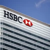Trụ sở ngân hàng HSBC tại London, Anh. (Ảnh: AFP/TTXVN)