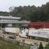 Hoạt động xuất nhập khẩu hàng hóa tại lối mở Nà Đoỏng (thuộc Cửa khẩu Trà Lĩnh), huyện Trùng Khánh, tỉnh Cao Bằng. (Ảnh: Chu Hiệu/TTXVN)