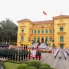 Lễ đón Thủ tướng Lào Phankham Viphavanh thăm chính thức Việt Nam ngày 8/1/2022 tại Phủ Chủ tịch. (Ảnh: Lâm Khánh/TTXVN)