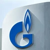 Logo của Tập đoàn năng lượng khổng lồ của Nga Gazprom tại Moskva. (Ảnh: AFP/TTXVN)