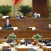 Chủ nhiệm Ủy ban Pháp luật của Quốc hội Hoàng Thanh Tùng giải trình, làm rõ một số vấn đề đại biểu Quốc hội nêu. (Ảnh: Doãn Tấn/TTXVN)
