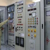 Trong ảnh: Công nhân Công ty Truyền tải điện 3 vận hành truyền tải điện tại trạm biến áp 220kV Quy Nhơn. (Ảnh: Ngọc Hà/TTXVN)