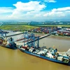 Hàng hóa xuất nhập khẩu qua cảng Hải Phòng. (Ảnh: An Đăng/TTXVN)