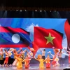 Tiết mục múa "Hữu nghị Việt-Lào" trong Lễ khai mạc Tuần lễ Văn hoá Lào tại Việt Nam. (Ảnh: Tuấn Đức/TTXVN)