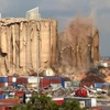 Đoạn phim lấy từ AFPTV ngày 23/8 cho thấy một phần phía bắc của các hầm chứa ngũ cốc tại cảng Beirut đã bị phá hủy bởi vụ nổ cảng năm 2020. (Nguồn: AFP)