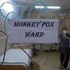 Khu cách ly điều trị bênh nhân mắc đậu mùa khỉ tại một bệnh viện ở Ahmedabad, Ấn Độ ngày 25/7/2022. (Ảnh: AFP/TTXVN)