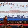 Tổng thống Indonesia Joko Widodo phát biểu tại lễ bế mạc Hội nghị Cấp cao ASEAN lần thứ 40, 41 ở Phnom Penh, Campuchia, ngày 13/11/2022. (Ảnh: AFP/TTXVN)