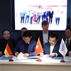Việt Nam-Đức ký MoU về hợp tác đầu tư vận tải hàng không và logistics
