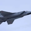 Máy bay chiến đấu MiG-31 của Nga trang bị tên lửa siêu thanh Kinzhal bay qua Quảng trường Đỏ trong buổi diễn tập duyệt binh đánh dấu kỷ niệm chiến thắng phátxít Đức ngày 7/5. (Nguồn: Reuters)