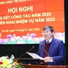 PGS,TS Nguyễn Duy Bắc, Phó Giám đốc Thường trực Học viện Chính trị quốc gia Hồ Chí Minh báo cáo tại hội nghị. (Ảnh: Văn Điệp/TTXVN)