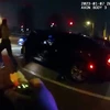 Đoạn video cho thấy các cảnh sát Memphis đấm, đá và dùng dùi cui để hành hung Tire Nichols. (Nguồn: The New York Times)