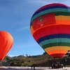 Lễ hội Khinh khí cầu với chủ đề “Bay về đại ngàn” được tổ chức tại huyện Tu Mơ Rông, tỉnh Kon Tum. (Ảnh: Cao Nguyên/TTXVN)