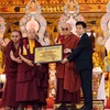 Liên hiệp các Hội UNESCO Việt Nam chính thức trao Chứng nhận "Không gian văn hóa tâm linh dành cho Không gian Phật giáo Kim cương thừa tại Samten Hills Dalat, Việt Nam". (Ảnh: TTXVN phát)