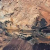 Các xe cứu hộ làm nhiệm vụ tại hiện trường vụ sập mỏ than ở thị trấn Minh A Lạp Thiện (Alxa), phía Bắc khu tự trị Nội Mông (Trung Quốc) ngày 25/2/2023. (Ảnh: THX/TTXVN)