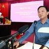 Phó Chủ tịch Quốc Hội Nguyễn Khắc Định trả lời những kiến nghị của cử tri huyện Vũ Thư. (Ảnh: Thế Duyệt/TTXVN)