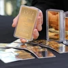 Trong ảnh: Vàng miếng tại sàn giao dịch vàng ở Seoul, Hàn Quốc. (Ảnh: Yonhap/TTXVN)