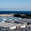 Các bể chứa nước thải nhiễm xạ tại Nhà máy điện hạt nhân Fukushima Daiichi tại Okuma, tỉnh Fukushima, Nhật Bản ngày 20/1/2023. (Ảnh: AFP/TTXVN)