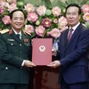 Trao Quyết định thăng hàm Thượng tướng cho đồng chí Trịnh Văn Quyết