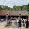 Cố đô Hoa Lư là một trong bốn vùng lõi thuộc Quần thể danh thắng Tràng An, được UNESCO chính thức công nhận là di sản văn hóa kép đầu tiên và duy nhất tại Đông Nam Á vào năm 2014. Cố đô cũng là một trong những điểm tham quan tại Ninh Bình được nhiều du kh