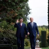 Chủ tịch Trung Quốc Tập Cận Bình (trái) và Tổng thống Mỹ Joe Biden trong cuộc gặp bên lề Tuần lễ Cấp cao APEC 2023 ở California, Mỹ ngày 15/11/2023. (Ảnh: AFP/TTXVN)