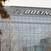 Biểu tượng Boeing tại văn phòng ở Arlington, Virginia, Mỹ. (Ảnh: AFP/TTXVN)