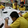 Thái Lan cho phép học trực tuyến trong "các tình huống có thể gây hại"