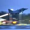 Một chiếc JAS 39 Gripen C/D cất cánh trong cuộc tập trận quân sự Phản ứng Bắc Âu tại Sân bay Lulea-Kallax, gần Lulea, Thụy Điển, ngày 4/3. (Nguồn: AP)