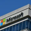 Biểu tượng Microsoft tại một tòa nhà ở Chevy Chase, Maryland, Mỹ. (Ảnh: AFP/TTXVN)