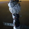 Ảnh chụp tàu vũ trụ Soyuz MS-25 của Roscosmos đang kết nối với modul Prichal của ISS khi bay quanh quỹ đạo cách Nigeria hơn 415km. (Nguồn: NASA)