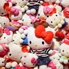 Một số sản phẩm "Hello Kitty" được trưng bày tại buổi ra mắt báo chí của triển lãm "CUTE" tại Somerset House ở London, Anh vào ngày 24/1. (Ảnh: Getty Images)