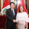 Tổng thống Peru Dina Ercilia Boluarte Zegarra chủ trì lễ đón Chủ tịch nước Lương Cường thăm chính thức Peru. (Ảnh: Lâm Khánh/TTXVN)