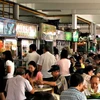 Dân Singapore "bạo chi" ăn ngoài hàng nhiều nhất ASEAN