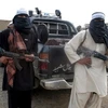 Taliban đốt cháy hàng trăm xe nhiên liệu ở Afghanistan 