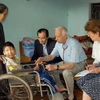 Đoàn bác sỹ Mỹ khám bệnh miễn phí cho người nghèo Cao Bằng 