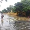Vĩnh Phúc: Nhiều tuyến đường chìm trong nước do mưa lớn