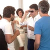 Thủ tướng Italy cũng thử kính thông minh Google Glass