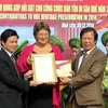 Thừa Thiên-Huế đón vị khách quốc tế thứ 12 triệu tham quan Huế
