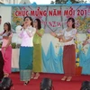 Lưu học sinh Việt tại Campuchia biểu diễn văn nghệ chào Xuân 