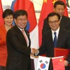 Hàn Quốc-Trung Quốc ký tắt biên bản Hiệp định thương mại tự do