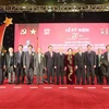 Tổng Bí thư Nguyễn Phú Trọng với các đại biểu dự lễ kỷ niệm. (Ảnh: Trí Dũng/TTXVN)