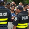 Người di cư Cuba biểu tình chặn đại lộ Pan-American, đòi nhập cảnh vào Costa Rica. (Nguồn: AP)