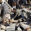 Hiện trường một vụ không kích ở Yemen. (Nguồn: EPA)