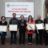 Liên hiệp các Hội Văn học nghệ thuật Việt Nam tổ chức Lễ trao giải thưởng Văn học nghệ thuật 2015. Ảnh chỉ có tính minh họa. (Nguồn: TTXVN)