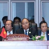 Thủ tướng Nguyễn Xuân Phúc dự phiên toàn thể Hội nghị Cấp cao ASEAN lần thứ 28. (Ảnh: Thống Nhất/TTXVN) 