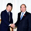 Thủ tướng Nguyễn Xuân Phúc tiếp ông Katsuro Nagai, Công sứ, Trưởng Ban Kinh tế của Đại sứ quán Nhật Bản tại Việt Nam. (Ảnh: Thống Nhất/TTXVN) 