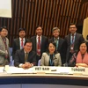 Đoàn đại biểu Việt Nam tham dự kỳ họp lần thứ 140 Hội đồng Chấp hành Tổ chức Y tế Thế giới (WHO). (Ảnh: Hoàng Hoa/Thụy Sĩ) 
